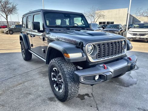 Used 2025 Jeep Wrangler Unlimited Rubicon image 6