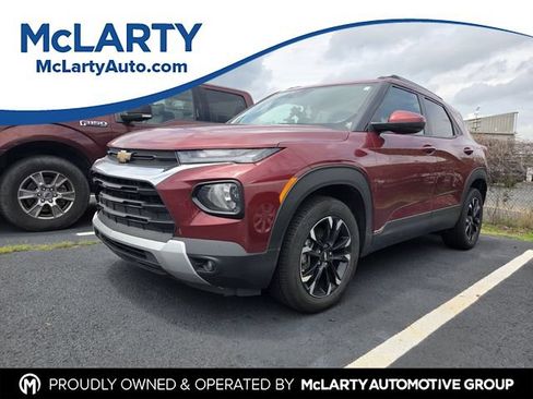 Used 2023 Chevrolet TrailBlazer LT FWD image 1