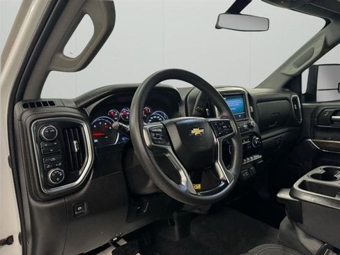 Used 2020 Chevrolet Silverado 3500 LT AWD/4WD image 14