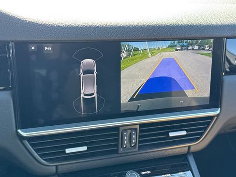 Used 2019 Porsche Cayenne AWD/4WD image 27