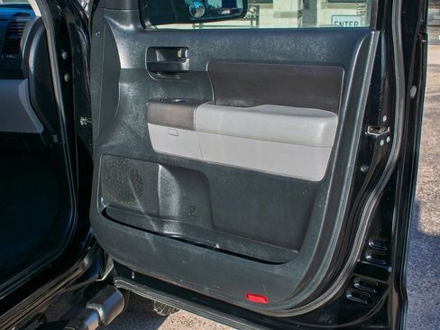 Used 2012 Toyota Tundra 2WD Double Cab image 35