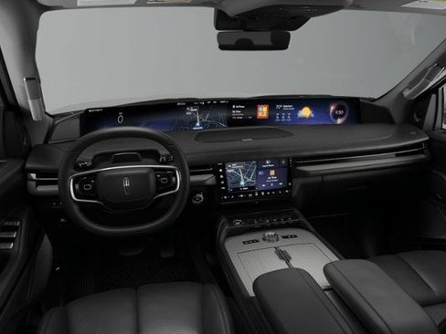 New 2026 Lincoln Navigator Reserve AWD/4WD image 30