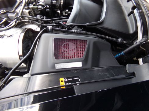 Used 2019 Chevrolet Corvette Z06 RWD image 15