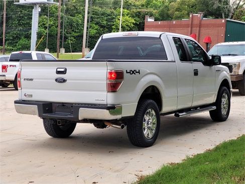 Used 2014 Ford F150 XLT w/ XLT Chrome Package image 4