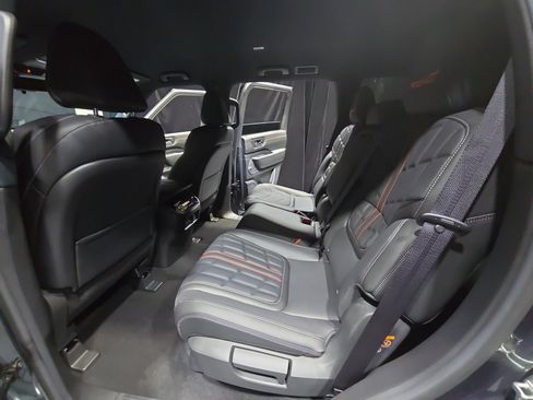 New 2025 Nissan Armada PRO-4X image 17