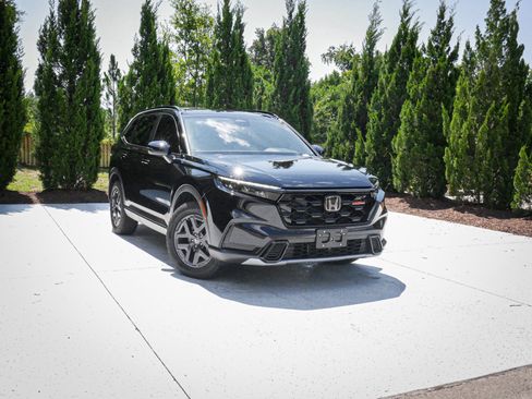 Used 2026 Honda CR-V TrailSport image 2