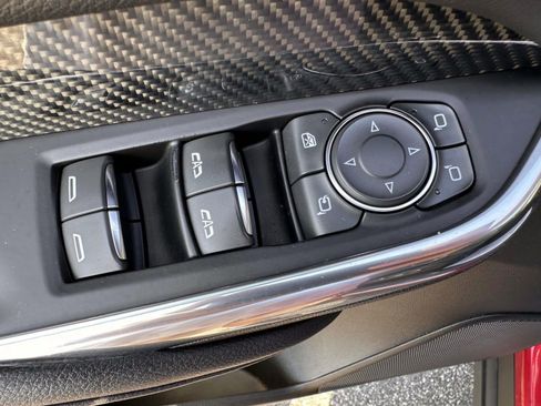 Used 2019 Cadillac XT4 Sport AWD/4WD image 9
