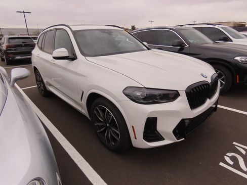 Certified 2024 BMW X3 sDrive30i w/ Premium Package image 2