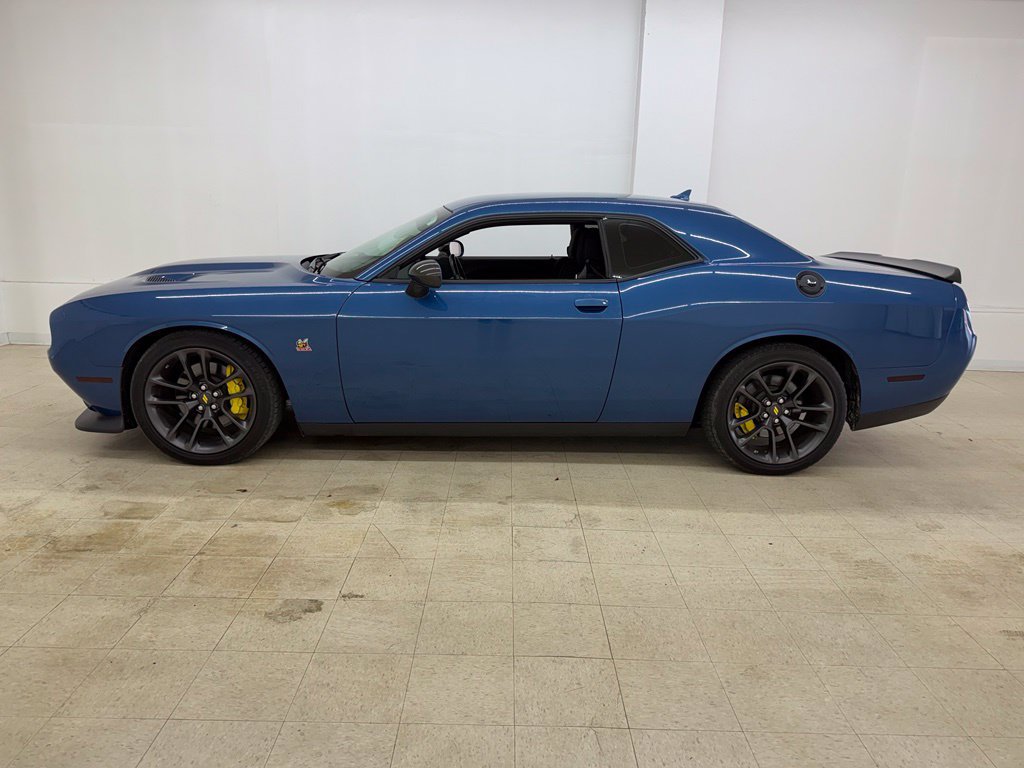 Used 2021 Dodge Challenger R/T Scat Pack RWD image 2