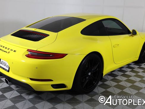 Used 2018 Porsche 911 Carrera S image 5