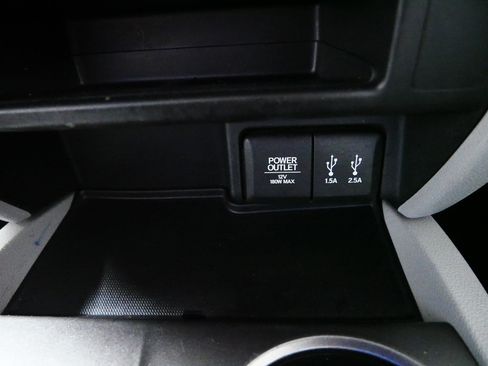 Used 2016 Honda Pilot EX image 29