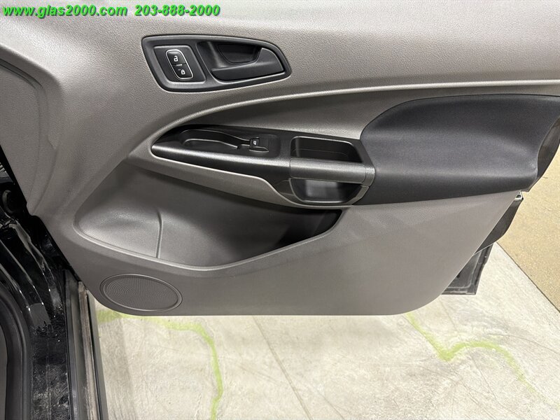 Used 2019 Ford Transit Connect XL FWD image 26