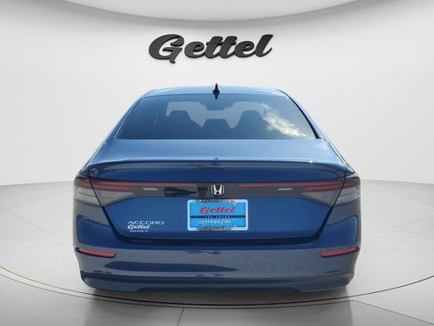 Used 2025 Honda Accord SE image 13