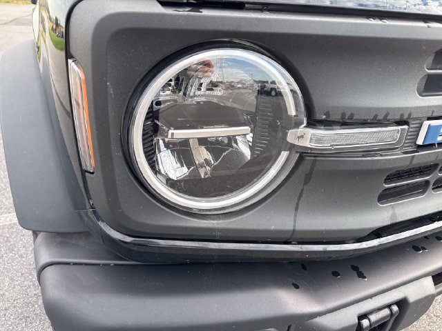 Used 2023 Ford Bronco Black Diamond AWD/4WD image 12