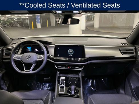 Used 2025 Volkswagen Atlas Cross Sport SE w/ Black Wheel Package image 7