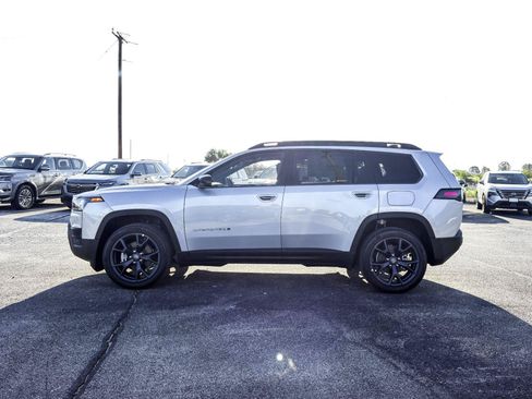 New 2026 Jeep Cherokee Limited AWD/4WD image 13