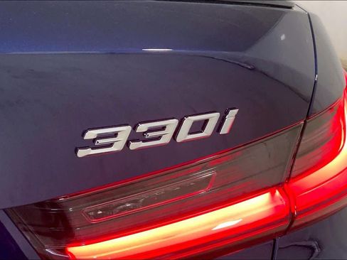 New 2026 BMW 330i xDrive Sedan w/ M Sport Package AWD/4WD image 15