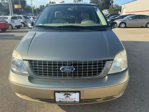 Used 2004 Ford Freestar Limited FWD image 4