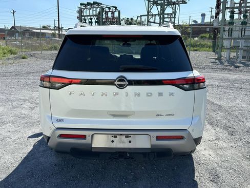 Used 2022 Nissan Pathfinder SL w/ SL Premium Package AWD/4WD image 7
