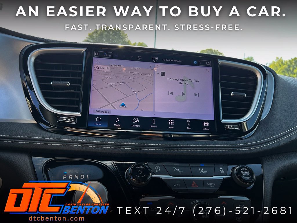 Used 2025 Chrysler Pacifica Limited FWD image 19