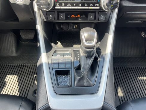 Used 2025 Toyota RAV4 XLE Premium w/ Weather Package AWD/4WD image 22