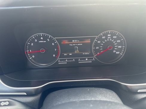 Used 2021 Kia Sorento S image 19