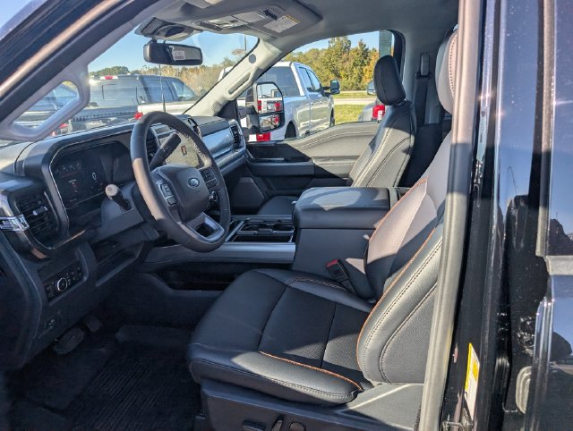 New 2027 Ford F350 Lariat w/ Black Appearance Package AWD/4WD image 15
