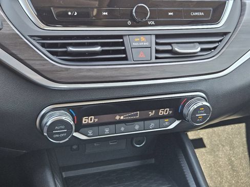 Certified 2025 Nissan Altima 2.5 SV w/ SV Special Edition Package FWD image 14