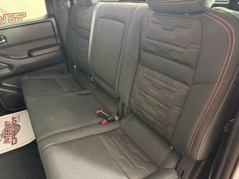 Used 2025 Nissan Frontier PRO-4X w/ Pro Convenience Package AWD/4WD image 37
