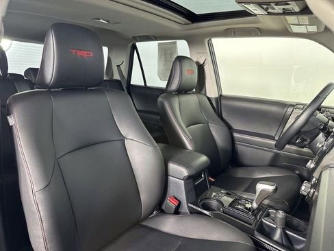 Used 2024 Toyota 4Runner TRD Off-Road Premium w/ Moonroof Package AWD/4WD image 26
