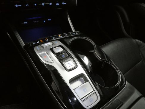 Used 2022 Hyundai Tucson Limited image 23