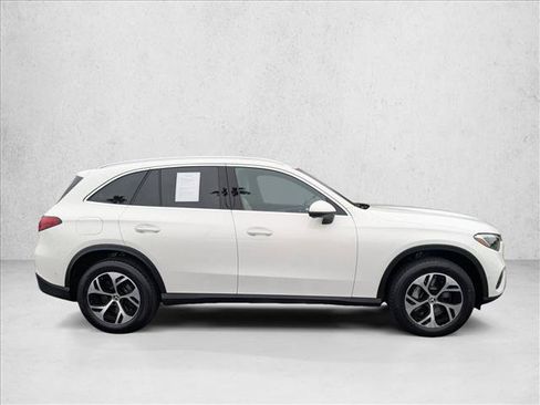 Certified 2025 Mercedes-Benz GLC 350e 4MATIC image 8