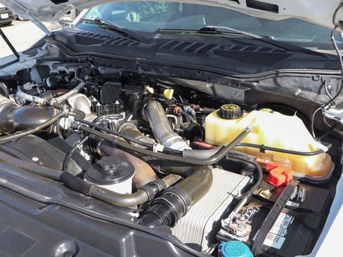 Used 2019 Ford F250 XL w/ Power Equipment Group image 12