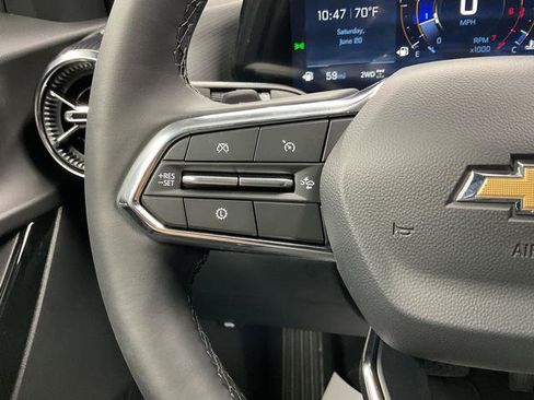 New 2026 Chevrolet Equinox LT w/ Convenience Package II AWD/4WD image 19
