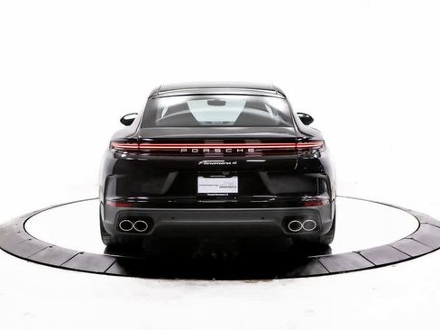 New 2025 Porsche Panamera 4 image 6