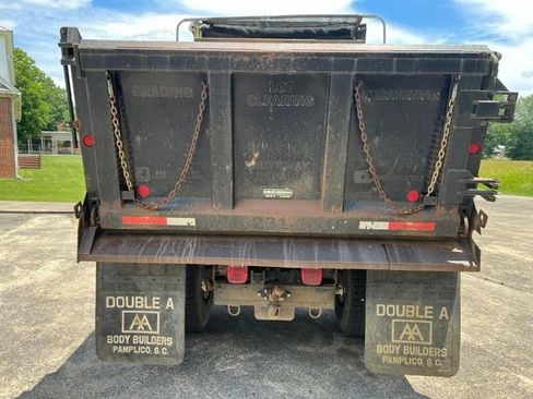 Used 2019 Ford F750 2WD Regular Cab Super Duty image 5