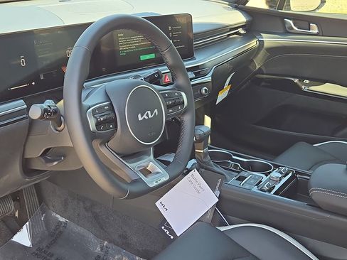 New 2026 Kia K5 GT-Line image 17