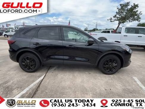 Used 2025 Ford Escape Active FWD image 9