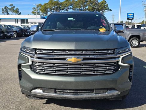 Used 2023 Chevrolet Suburban Premier image 8