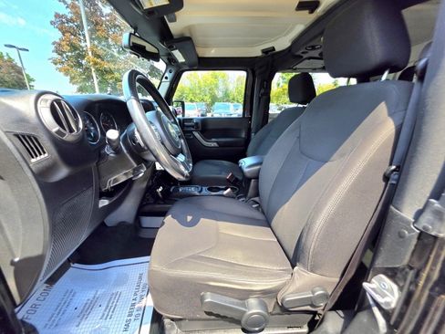 Used 2016 Jeep Wrangler Sport w/ Quick Order Package 24S AWD/4WD image 14