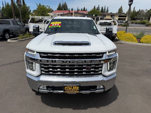 Used 2022 Chevrolet Silverado 3500 LTZ w/ Z71 Off-Road Package AWD/4WD image 3
