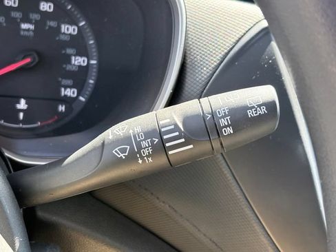 Used 2023 Chevrolet TrailBlazer LS FWD image 15