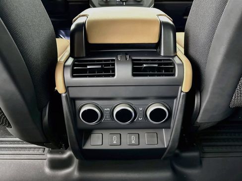 New 2026 Land Rover Defender 110 X AWD/4WD image 27