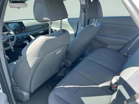 New 2026 Hyundai Elantra SE image 21