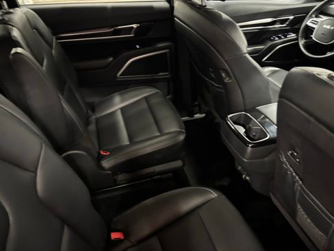 Used 2024 Kia Telluride S FWD image 20