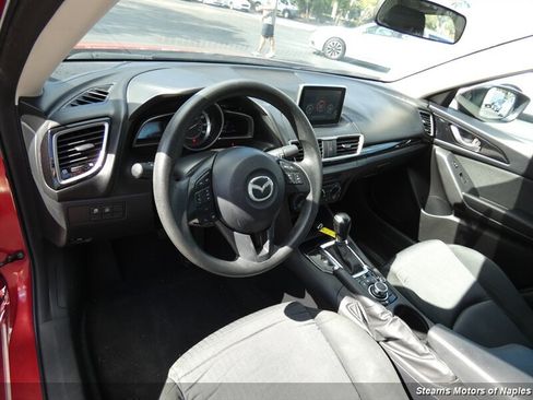 Used 2015 MAZDA MAZDA3 i Sport image 33