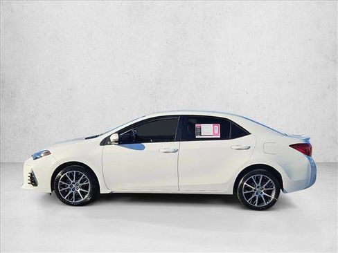 Used 2019 Toyota Corolla SE image 9