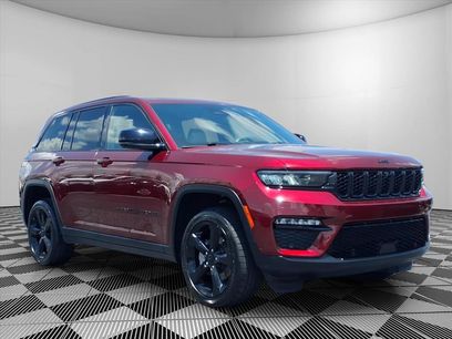 Used 2023 Jeep Grand Cherokee Limited w/ Luxury Tech Group II