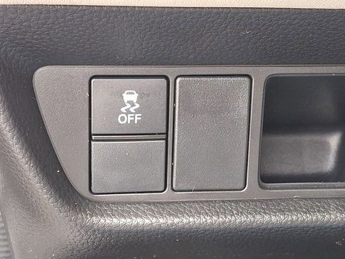 Used 2024 Honda HR-V LX image 26