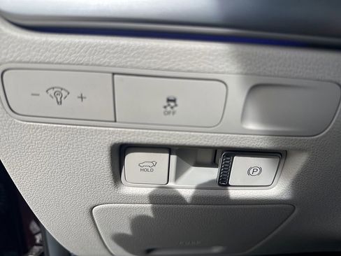 Used 2024 Hyundai Palisade Calligraphy image 11